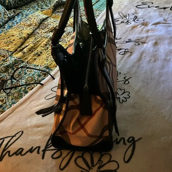 Burberry Brown and Cream Plaid Shoulder Bag AUTHENTIC - Picture 3 of 9